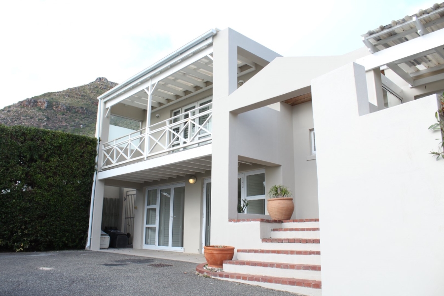 4 Bedroom Property for Sale in Simons Kloof Western Cape